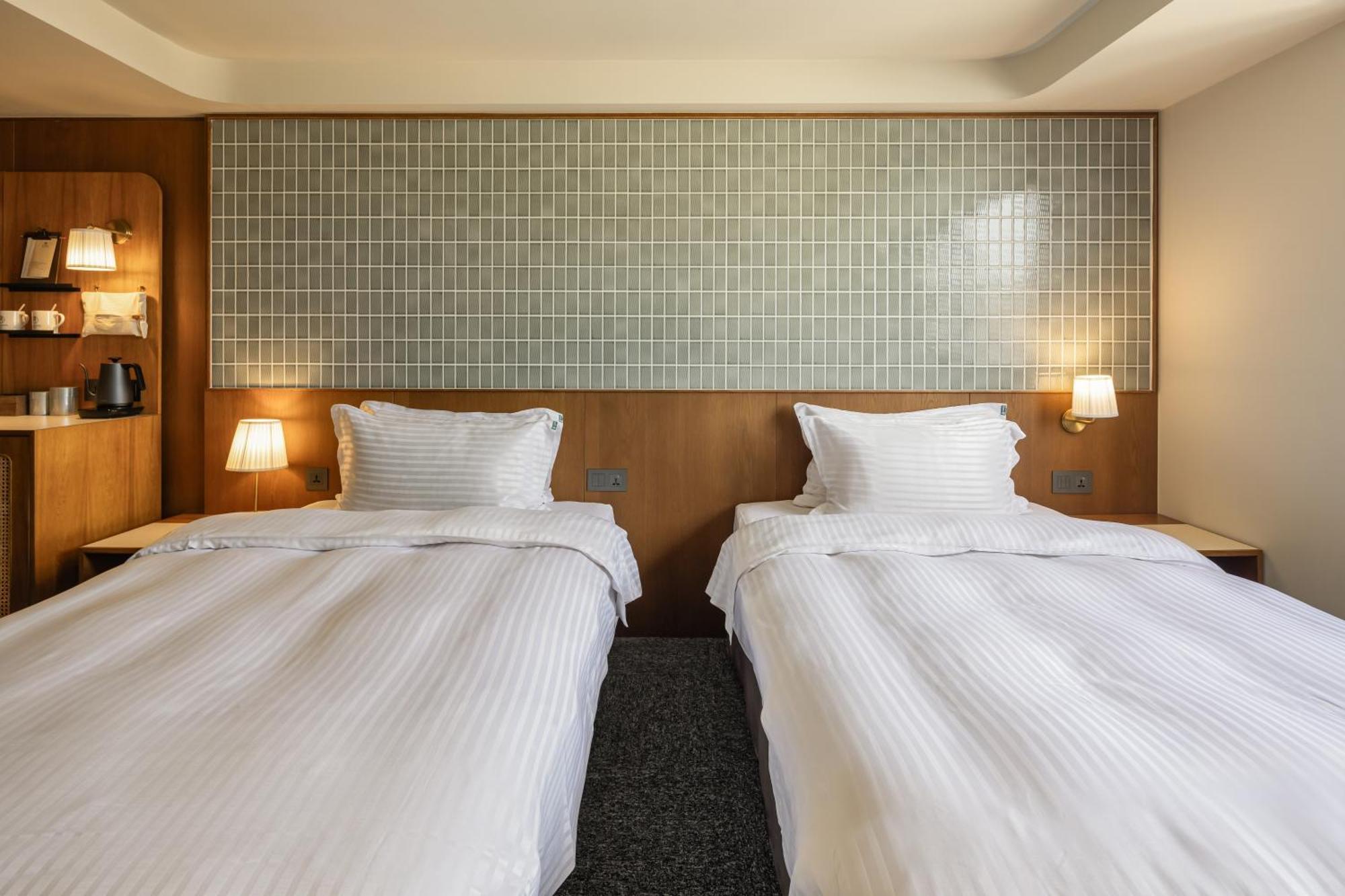 天下南隅 Provintia Hotel Tainan Extérieur photo