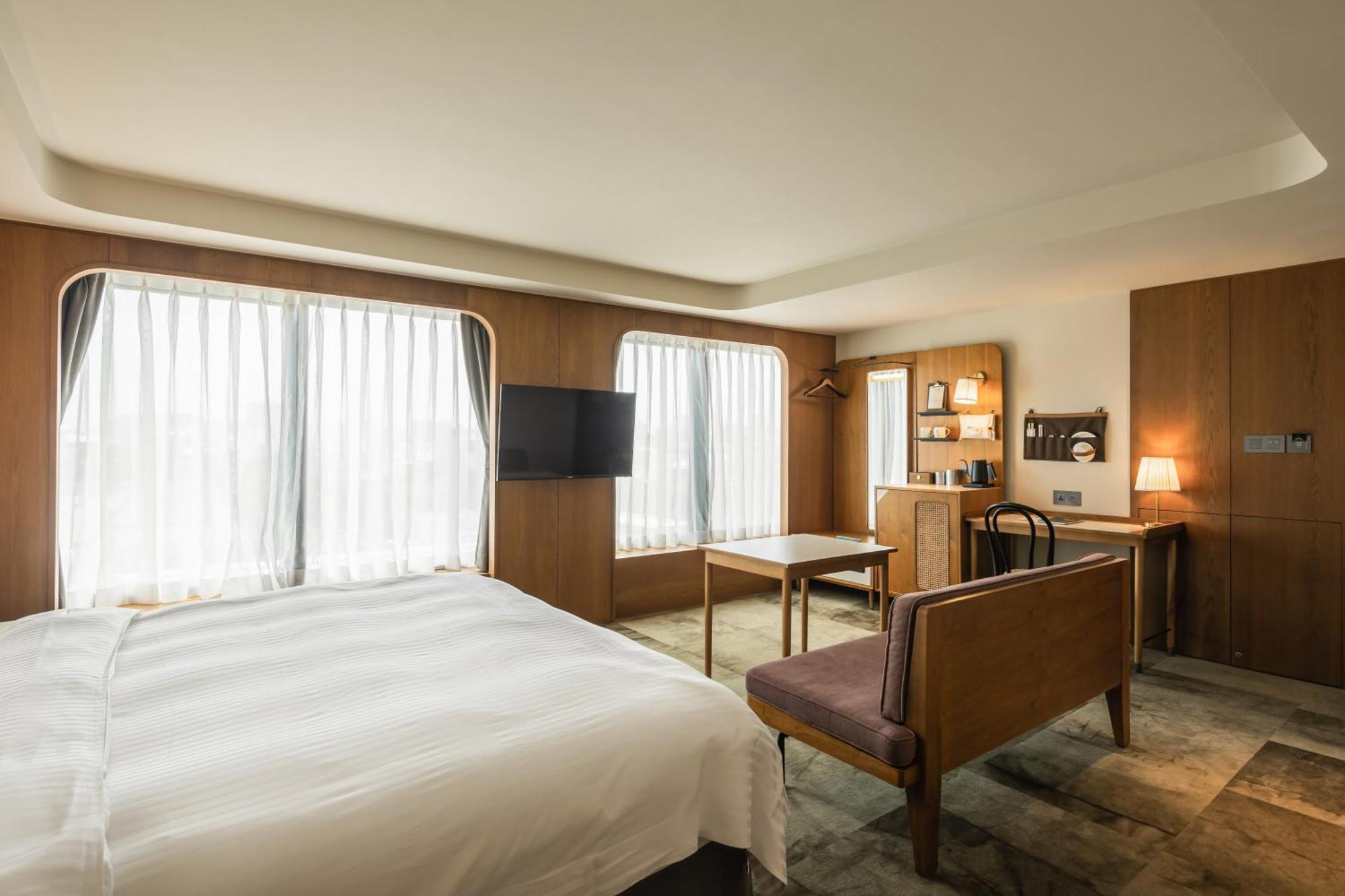 天下南隅 Provintia Hotel Tainan Extérieur photo