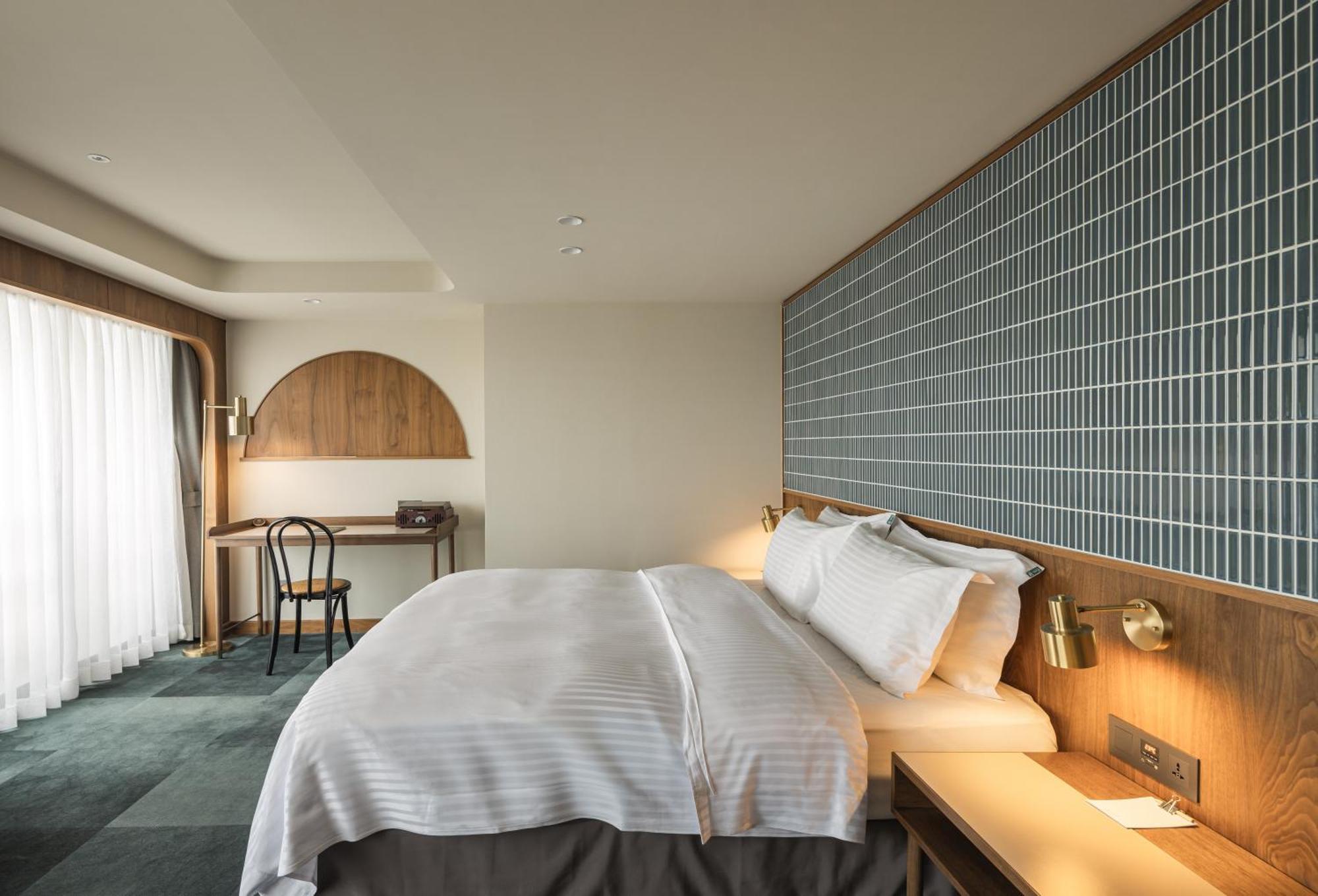 天下南隅 Provintia Hotel Tainan Extérieur photo